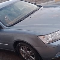 سوناتا للبيع  محرك 2400 موديل 2010 رقم الهاتف 07808381625 سعر 105 بيها...