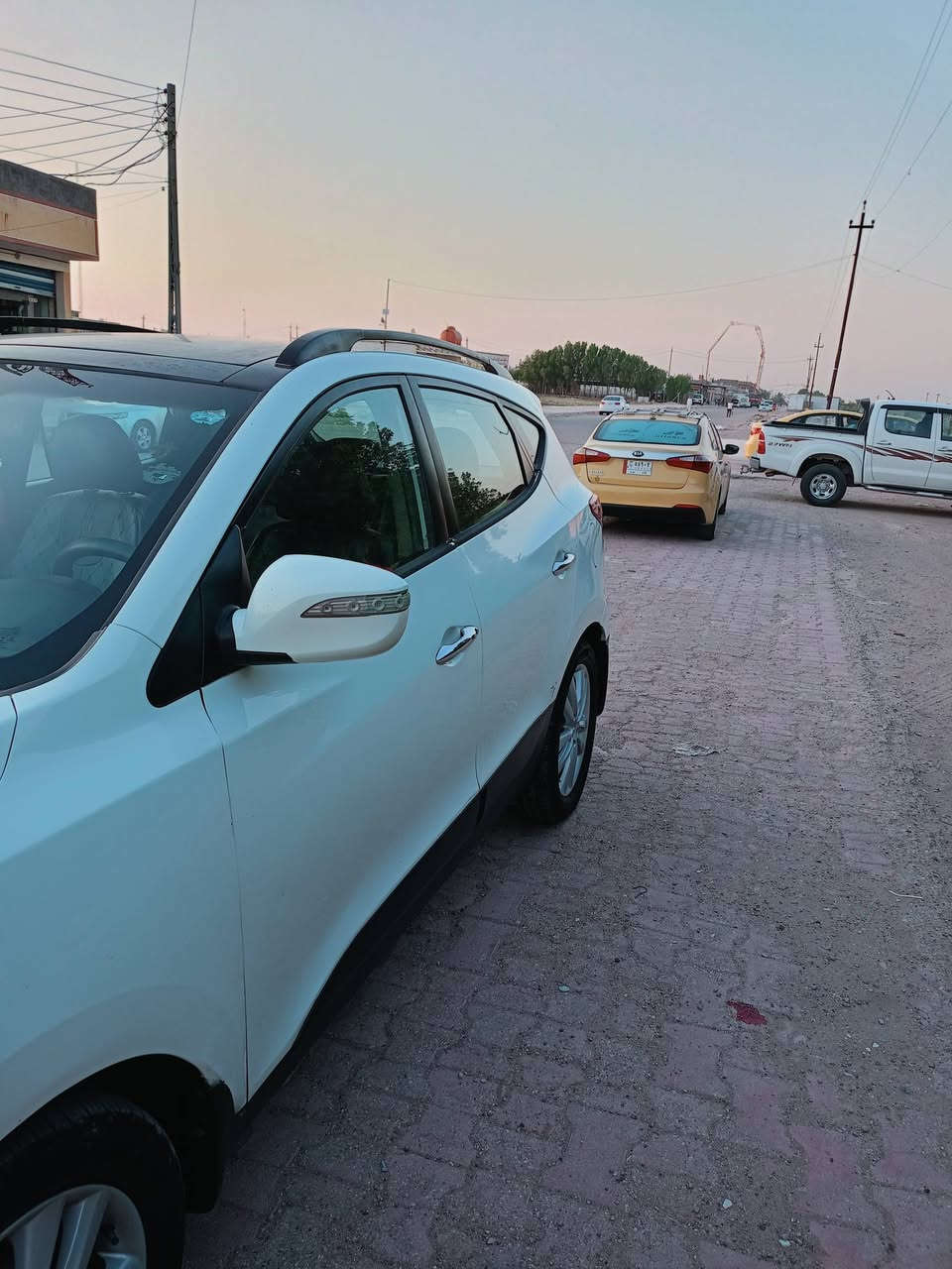 سلام عليكم توسان خليجي 2010 شكل ال 15مكفوله من ضرب والصبغ والتبديل محرك 2400 فول مواصفات تشغيل بصمه البيبان بصمه
سوناره موجود تصل واني بالخدمه 
***********
المكان تكريت
