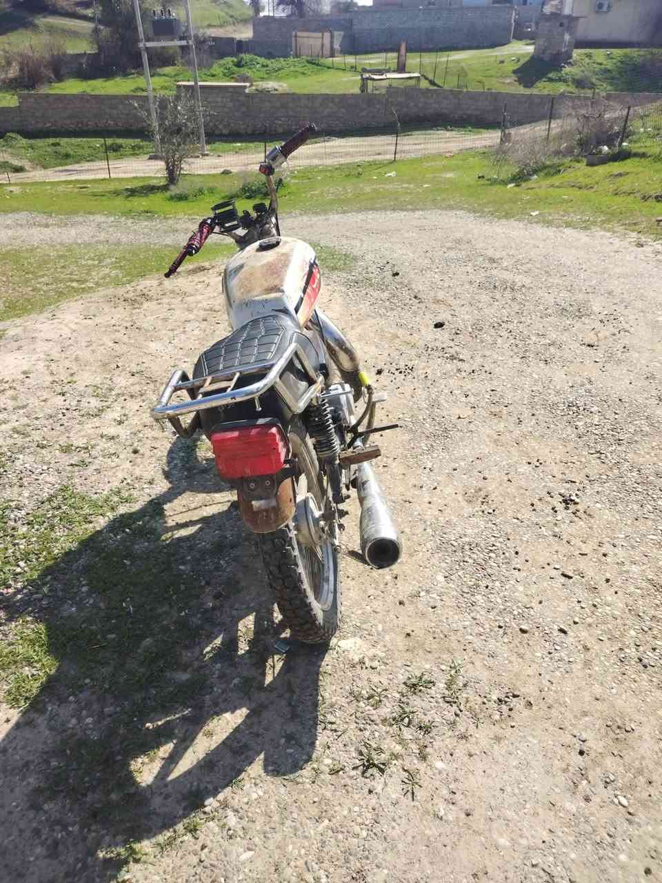 سلام عليكم
موطور بارت عيتاني 5تسعات الاصلي 
السعر 150وبي مجال بصيط 
استفسار خاص
تحياتيي👋🏻


**إذا كنت صاحب هذا الإعلان وتريد حذفه لأي سبب، رجاءا أرسل رسالة إلى الدعم الفني**