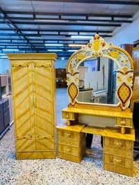 غرفة نوم • نظيف ٩٠٪ • نقل مجاني النجف