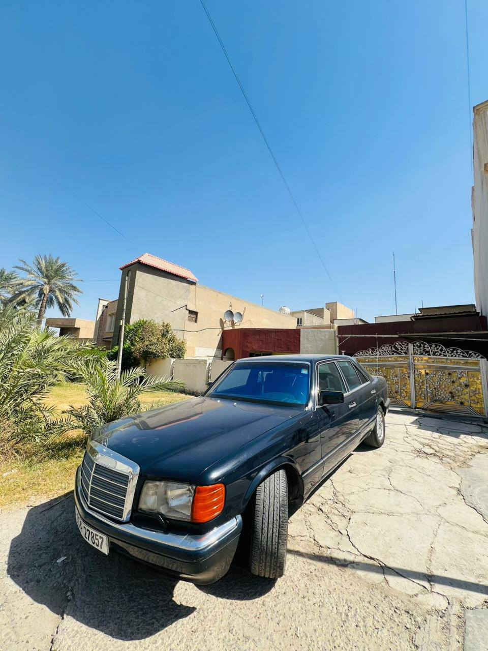 سلام عليكم
مارسيدس جامبو
باب قصير
موديل 1988
مكان السياره بغداد
الهاتف ***********
