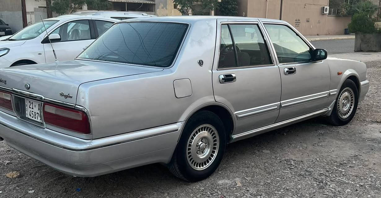 نیسان سدرکی 2001 سلڤەر 
زۆر جوان ماوەتەوە بۆغی نییە 
لێدراوی نییە ناوی لەحاسیبەیا نییە 
ڕەقەمی سلێمانییە 
سەنەوی تازەیە گێری عادییە 
چوار تایەی تازەی لەسەرە 
یەک دینار مەسرفی نییە

سـعـر : لە کۆمێنت داوابکە ڕاستەوخۆ بۆت دێت 📥 

گێر و مەکیەنەی بەشەرت 
هیچ کێشەیەکی تێدا نییە 

ژمارەی خاوەنەکەی 
***********
