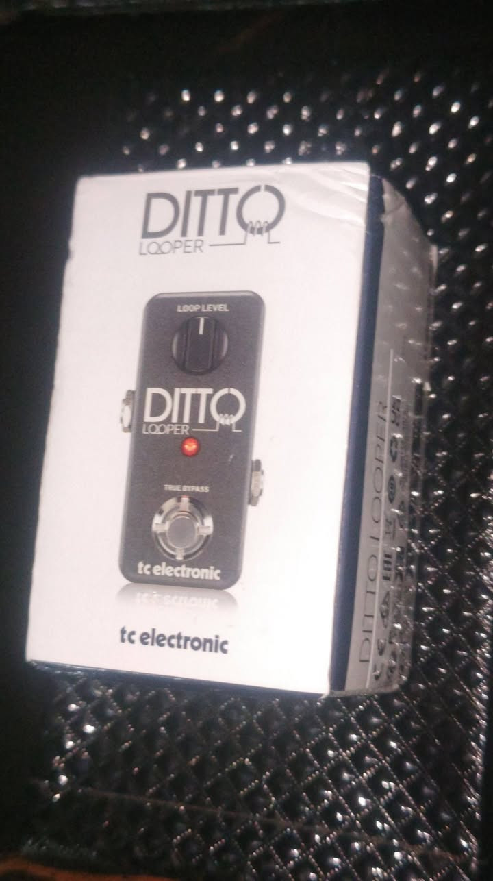 لوبر أصلي للبيع  Ditto Looper


**إذا كنت صاحب هذا الإعلان وتريد حذفه لأي سبب، رجاءا أرسل رسالة إلى الدعم الفني**