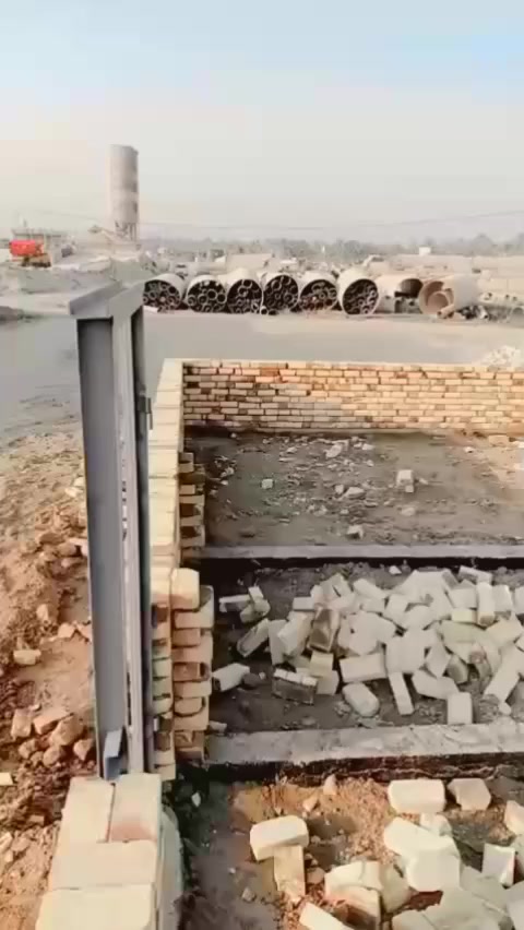 خلفة بناء ولبخ وتطبيك ارضيات شغل نظيف اوحلو متفرغ رقم الهاتف ***********
