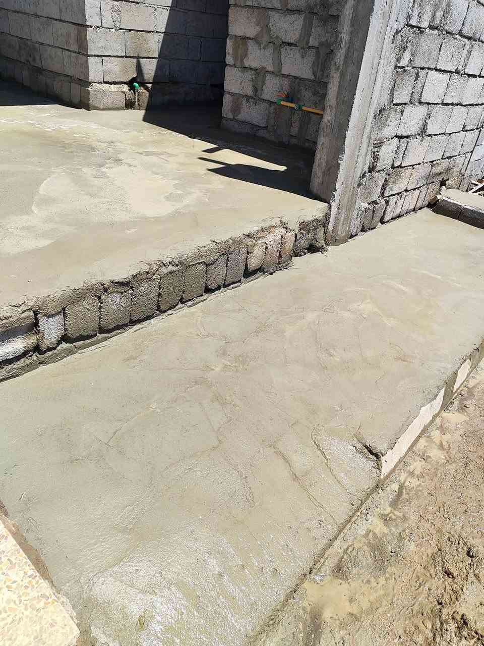 السلام وعليكم الي يحتاج عمال
تصعيد مواد تصفيط بادلو
تعديل وصب ارضيات صب بيتونه
ودنك هد وقلع ارضيه قشط جدران
تنضيف البيوت موجود عندي كادر
***********
***********
