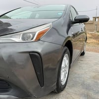 بريوس 2022  مواصفات ECO  رقم كركوك بأسمي  شرط التحويل  ضرر بسيط والباق...