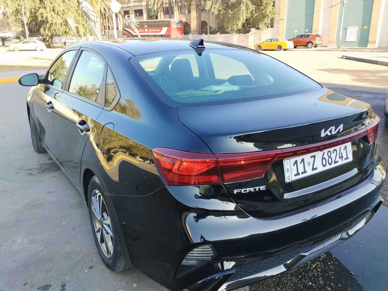 صور الحادث مرفقة بالمنشور الجاملغ اليمنة واليسرة بارد 

وباب الصدر شبر بالدوسة مصبوغ 

مكينة 2000 دوش المرغوب 

مكانهة بغداد الاعظمية 

#السعر 160  متوفر واتساب *********** بغداد, العراق
