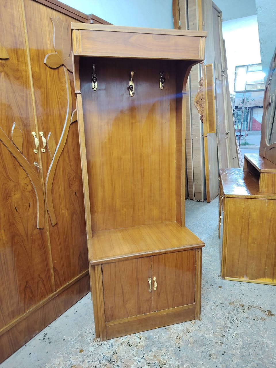 غرفه مستخدمه تزكام عماره صاج ثقيل داخل خارج صاج نضافه فول معرض ابو عقيل ميسان حي رساله شارع ماطور قرب صيدليه حازم ***********
