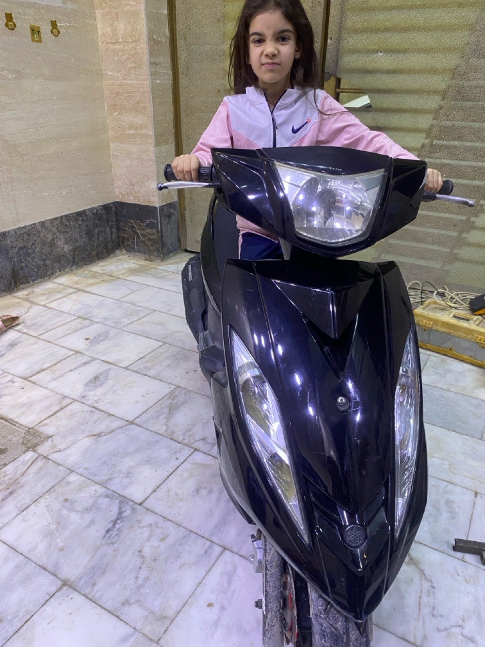 دراجة جي تي ار نوزل مال رمبة جديدة كلش شرط الفحص 
العنوان بغداد الدورة شارع المصافي 