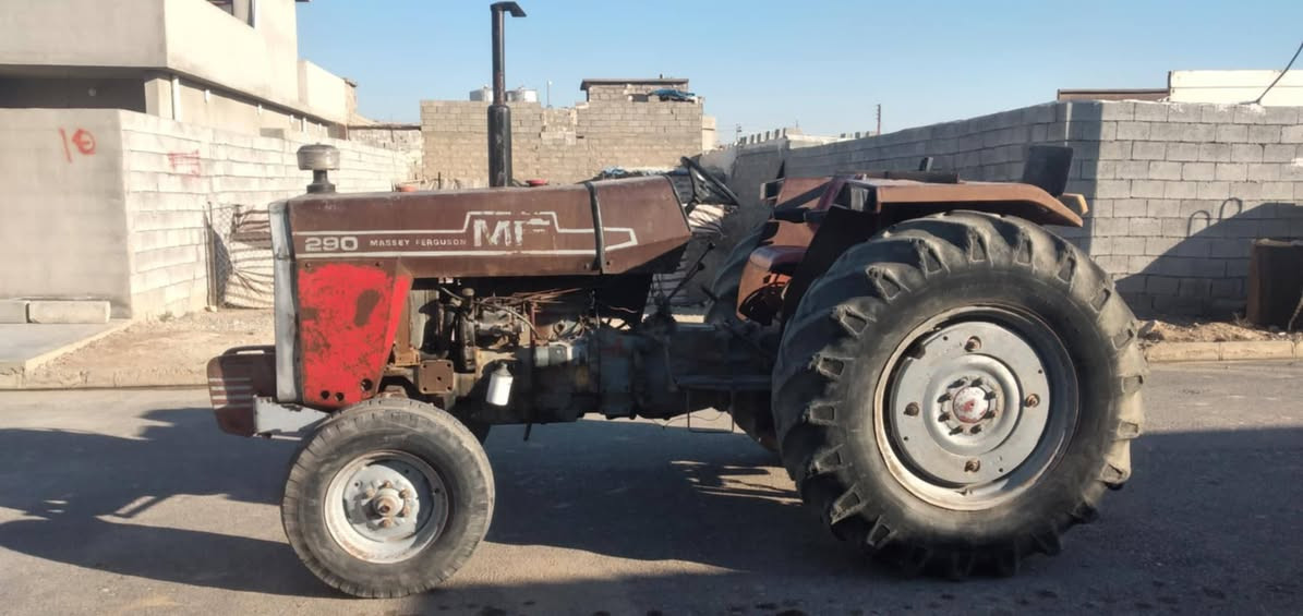 السلام عليكم تركتر للبيع حجم 290 انگليزي رقم أربيل محرك گير شرط السعر 65 ورقه ***********
