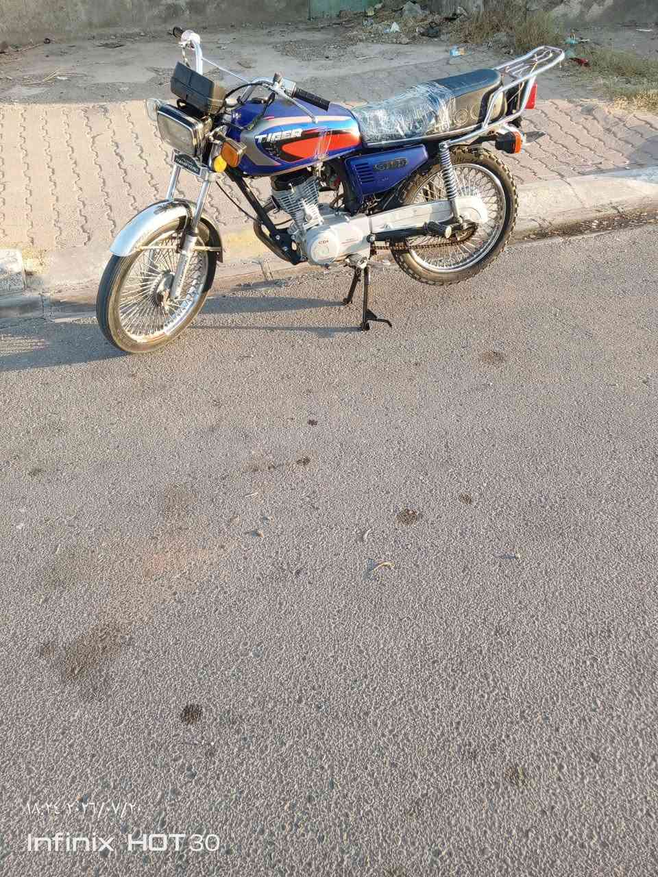 نامي برو 21 محرك ناعم لاصرف ولابخار محرك اخرس محرك مفتوح بي شلعه ومعدل فول 375 وبي مجال 
***********

