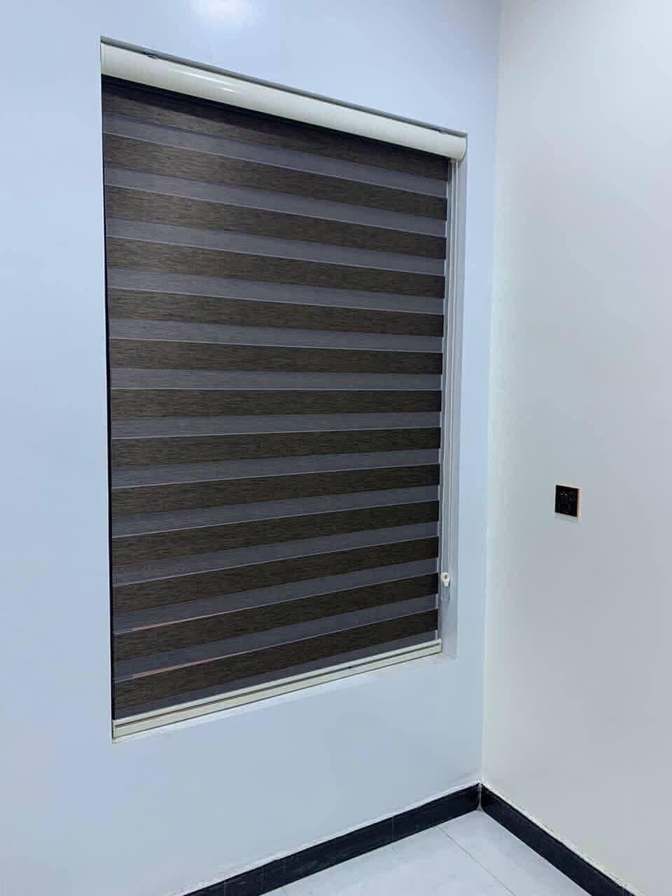 ورجعت توفرت البردات الاكثر طلبا تعطي للمكان حداثة واريحية 
ستائر سحب زيبرا ساده  المعروفة دائما 
الارتفاع لجميع القياسات 190 سم
طبقتين قماش وجه وظهر

🗳عرض متر  بسعر 22 الف 
🗳عرض مترو20  بسعر 25 الف
🗳عرض متر ونص  بسعر 27 الف
🗳عرض مترو80  بسعر 30 الف
🗳عرض مترين   بسعر  32 الف

#الأسعار مع التوصيل


**إذا كنت صاحب هذا الإعلان وتريد حذفه لأي سبب، رجاءا أرسل رسالة إلى الدعم الفني**