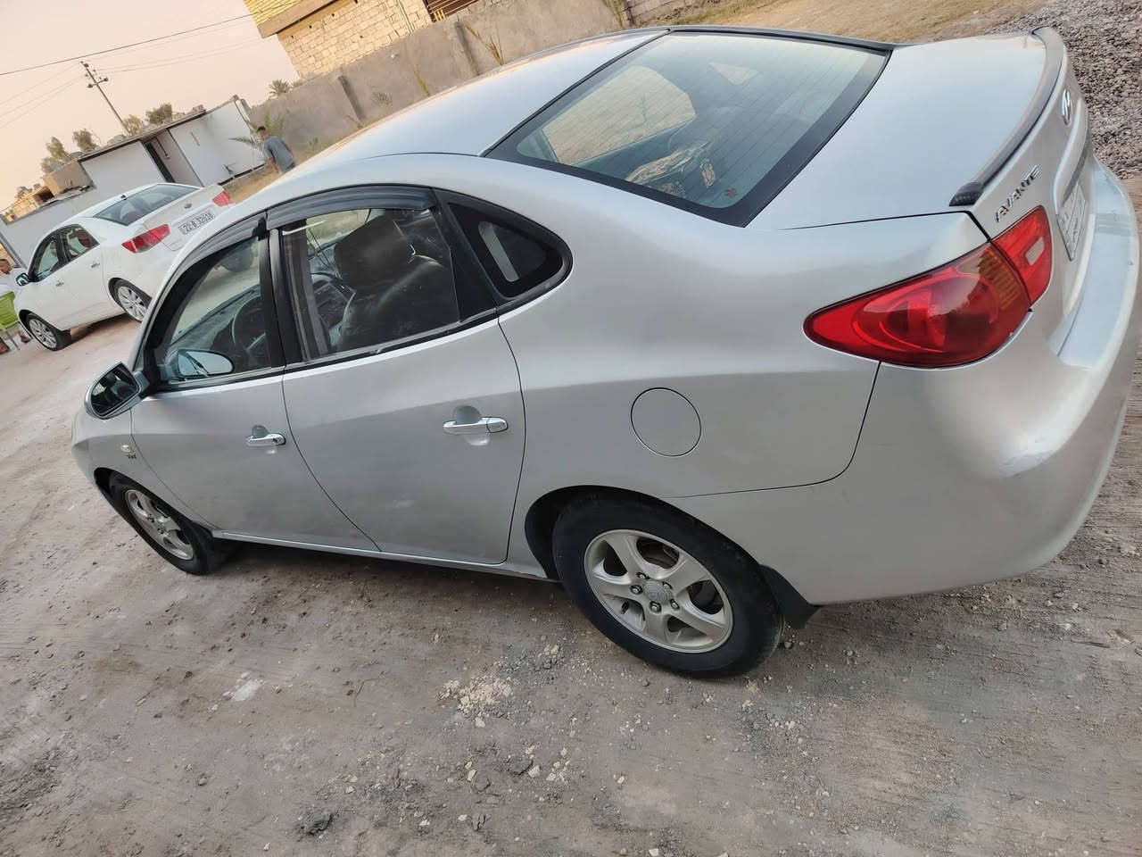 اسلام عليكم افانتي 2007 رقم ديالى مشروع وطني باسمي تحويل مباشر محرك 1600 دكشن عالي  السياره بيها مكانات صبغ ابيعك حزام مواصفات فتحه سقف تحكم ستيرن كشنات حراريه تبريد ثلج كيج حماوه  داخل اسود صدر جديد تخم تاير السياره كلش نضيفه ما تصرف عليها ربع  السعر 90 وبيها مجال 
العنوان بابل لتواصل ***********
***********
