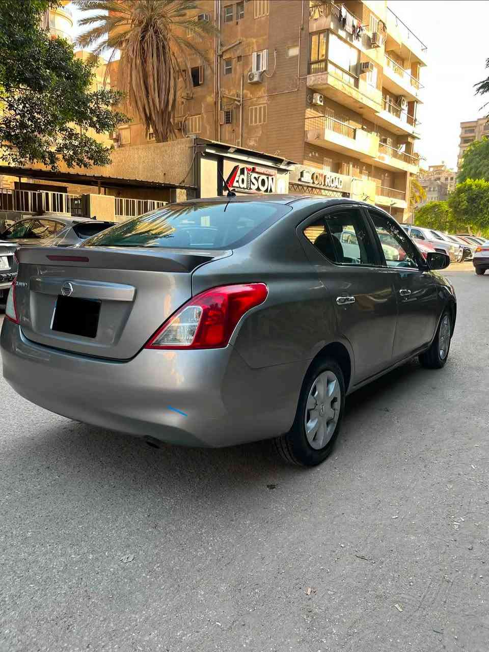 Nissan sunny 2021
اول فئه 
رشه كلها م عدا السقف 
عداد ٢٠٠ الف 
مكنه و فتيس ولا كلمه 
تكييف تلاجه 
رخصه سنتين مرور المقطم 
لا تحتاج اي مصاريف نهائي 
مطلوب ٥١٠ قابل للتفاوض بعد المعاينه 
للتواصل / 01142023019


**إذا كنت صاحب هذا الإعلان وتريد حذفه لأي سبب، رجاءا أرسل رسالة إلى الدعم الفني**