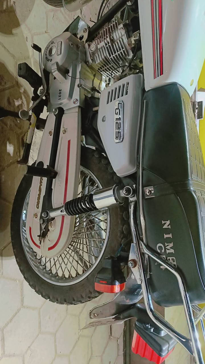 دراجه نامه برو موديل 2021 رقم الاماني مداور ثاني يوم نضافه مثل بصوره ما عايزه شي سعرها 1200 وبيها مجال
متواجد فيس واتساب ***********
