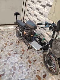 دراجة كهربائية • تشتغل بدواسة • ديوانية حي الزهراء الشراي