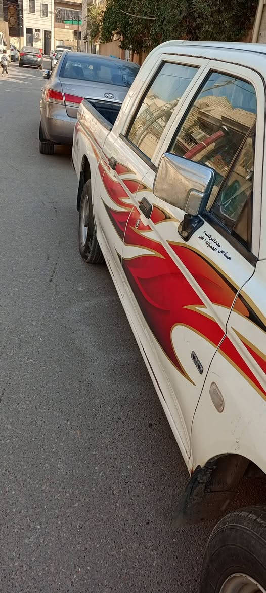 سياره نظيفه بدون اضرار جاهزه ماعدا التبريد مكانها بغداد الحريه موبايل *********** بغداد, العراق
