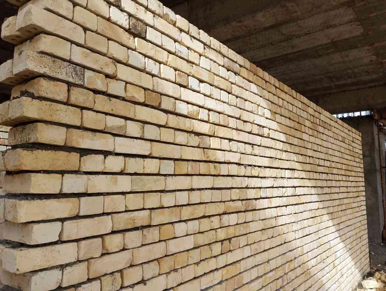 خلفه بناء متفرغ حالين نشتغل بناء طابوك بلوك فلمستون +عكاده اتصل وتدلل ***********
