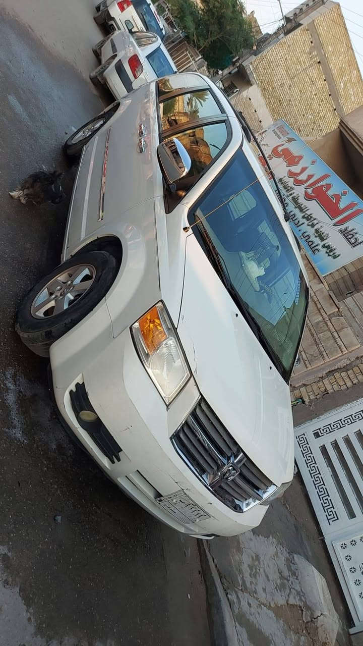 السلام عليكم بختصا
سونار السياره كدامكم موضح
موديل ٢٠٠٩ 
كيرمكينه نعومه سحب يخبل ماشيه هستوهه عابره ١٠٠ الف نكدرنكول ١٠٠  السعر شده خمسه 
الاستفسار *********** واتساب
مكاني بغداد الكرخ حي العامل
