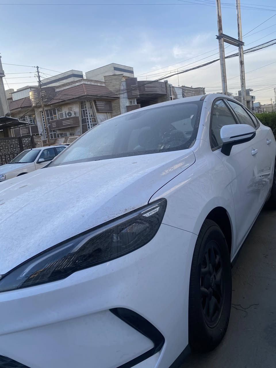 سيارة بي واي دي سيل فايف موديل ٢٠٢٥ زيرو مرقمة باأسمي ألعنوان بَغداد ألاتصال علىٰ هذا ألرقم ***********
