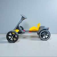 قابلة للطي • تحكم عن بعد • بطارية قابلة للشحن