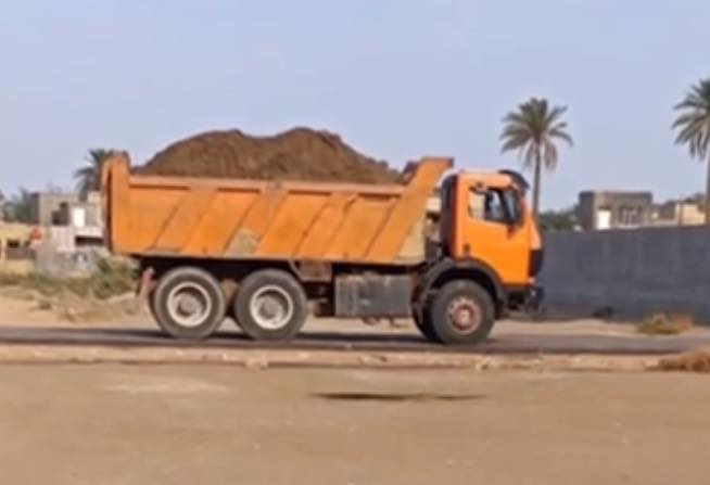 سلام عليكم لتعديل ودفان الاراضي او البتلوات بسعر مناسب وموجوده كل الاليات الرقم للتواصل  
***********
وناخذ مقطوعات
