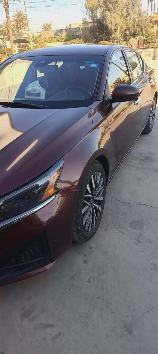 السلام عليكم ايلتيما فئة sv موديل 23 جاملغ يسرى وبنيد مبدل ماشيه 86 الف رقم بغداد سياره جاهزه بصمه تشغيل عن بعد بوب بصمات وباقي المولصفات معروفه مكينه 2500 سياره خير من الله لون كرزي ،، السعر 160 وبيها مجال لشراي
رقم الهاتف ***********
