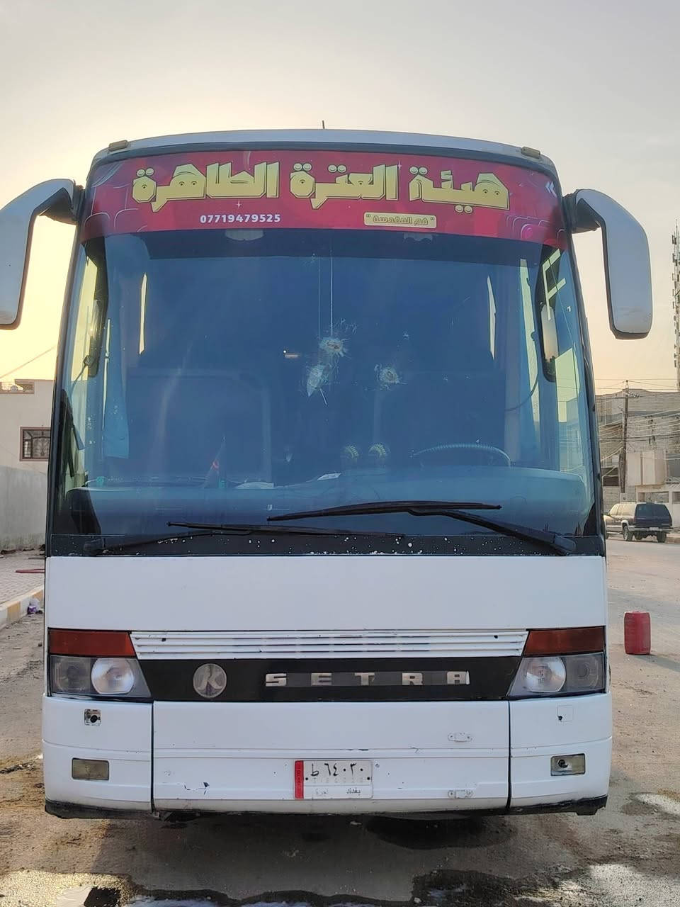الفنيه تك قايش واحد تبريد شبح سيارة جاهزه للعمل بيهه معامله واصله للكمرك السعر مناسب للبيع اتصل او مراسله الرقم ***********
