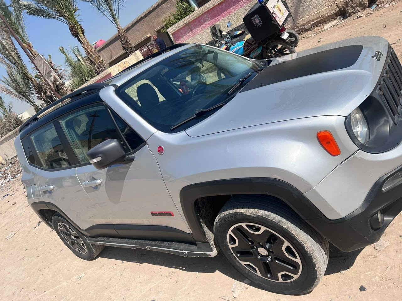 السلام عليكم
جيب للبيع موديل 2016
***********
