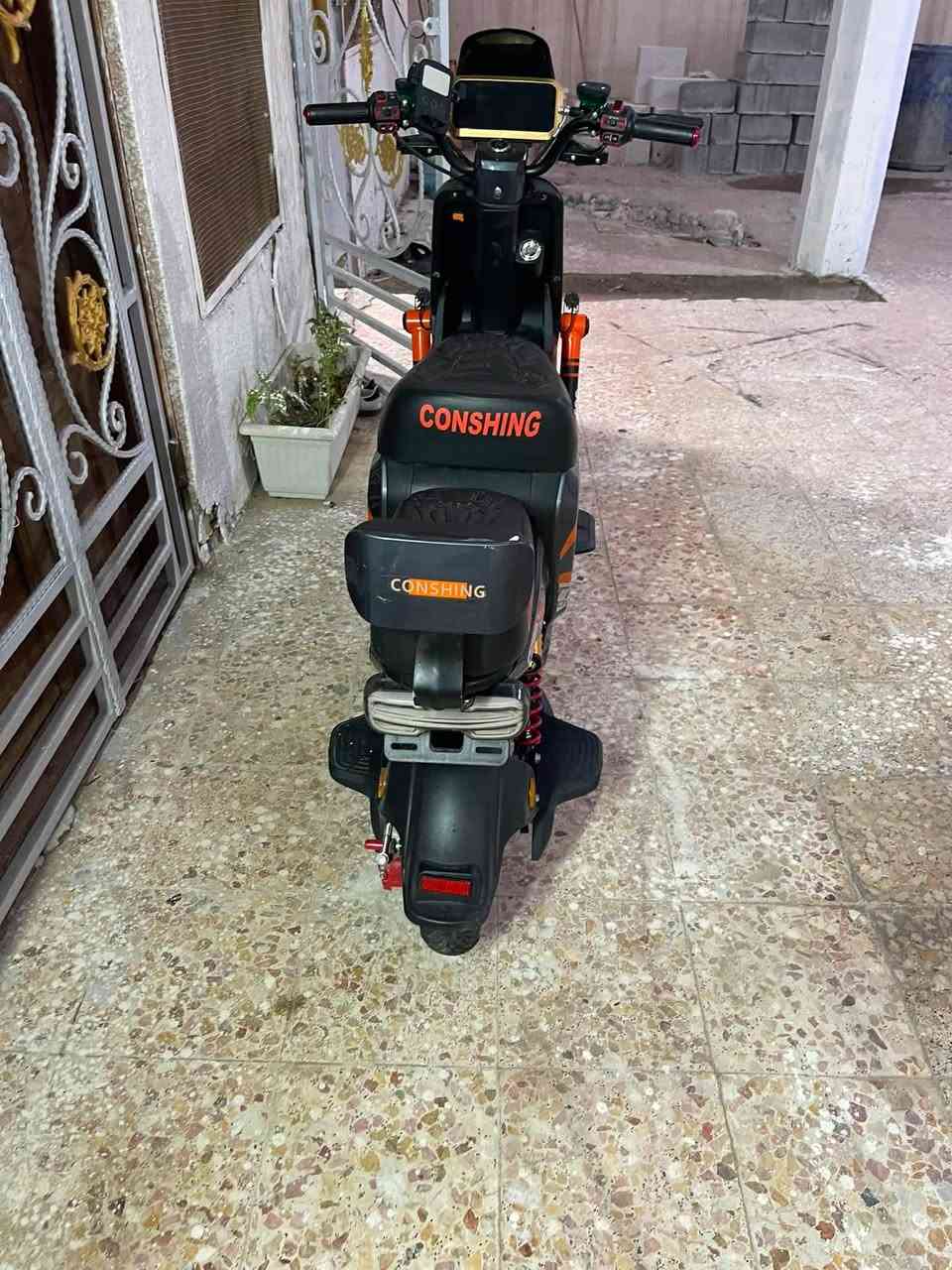 دراجه شحن نوع X900 جديده صار شهر من اخذتها كلشي شغال بيها دراجه بصمه 
سعرها 625 وبيها مجال عنواني البصره - الزبير 
***********
