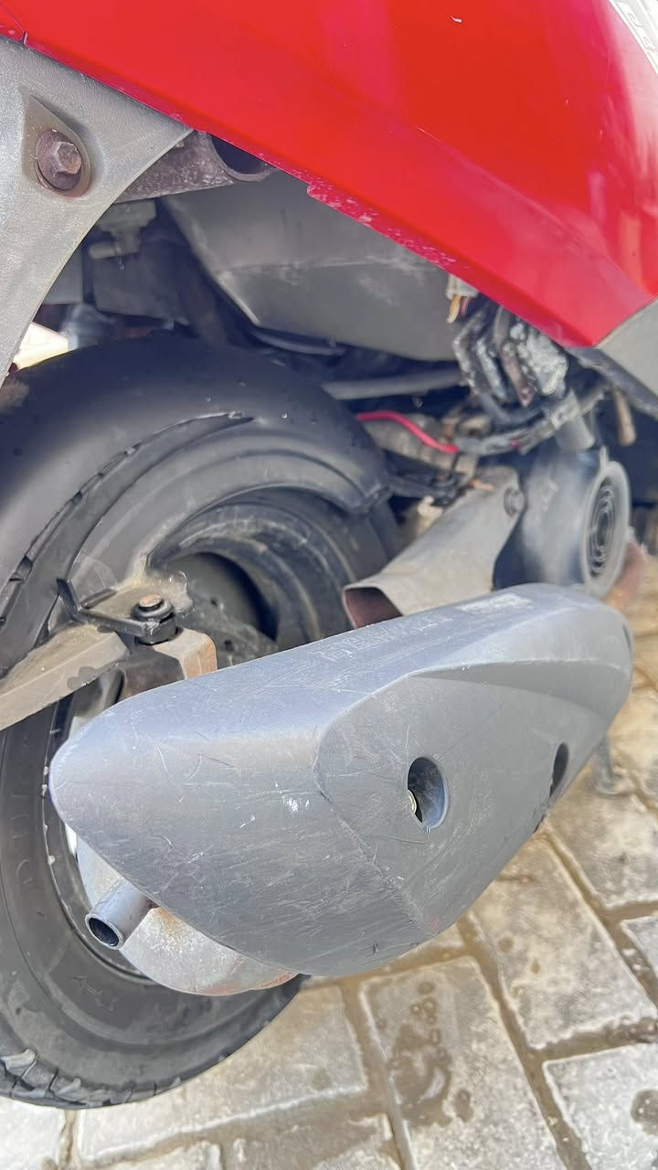 السلام عليكم دراجه بريز مكفوله مكينه ما مفتوحه كلشي بلادي بيهه سلف كابريتر سعره 550قفل مكاني مدينه الصدر ***********
