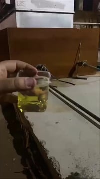 منتوج اصفر واحمر خفيف الحمولات من 10الي 36 الاستفسار 07732797717