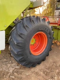 للبيع تايرات حجم 26 امامي وتايرات حجم 20 خلفي او مراوس للاستفسار الا ت...