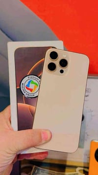 ايفون 16 بروماكس ضمان وكالة ماستر الذاكرة 256 نسبة البطارية 100‎%‎ عدد...