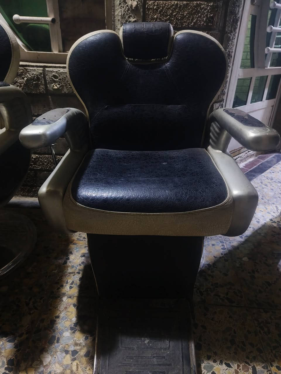 شبح عدد ٢ العنوان بغداد 
***********
