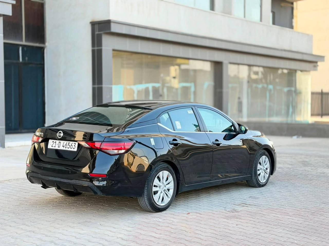 سلام علايكم 
سينترا موديل 2022 كندي 
موصفات s  بسمه كشن هيتره حساس خلفي كاميره شاشه  تحكم استيرن تحديد سرعه مريات كهربا 

كير محرك بشرط لا مفتوح لا صوت لاصرف لا بخار  ماشي 40 الف 

 سنويه جديد رقم دولي  بسمن تريد تحويل تريد وكاله حاضر 

سيار بي بس بونيت  صبخ  بدون جكه دواخل. ايربك بس استريرن طاك. راجع سستم 

سعره 118 بي مجال قليل 
*********** كركوك, العراق
