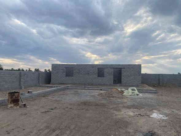 للبيع بسعر جدآ مناسب 
قيم واخذ سند117
نصف دونم 1250 متر للبيع بسمنأ مستعجلين ع البيع 
العنوان بغداد الشعله السلاميات 
مسيج بلوك والغرفه والحمام والمطبخ بلوك واضح كلشي بتصوير 
تفاصيل اكثر إتصال برقم 
***********
