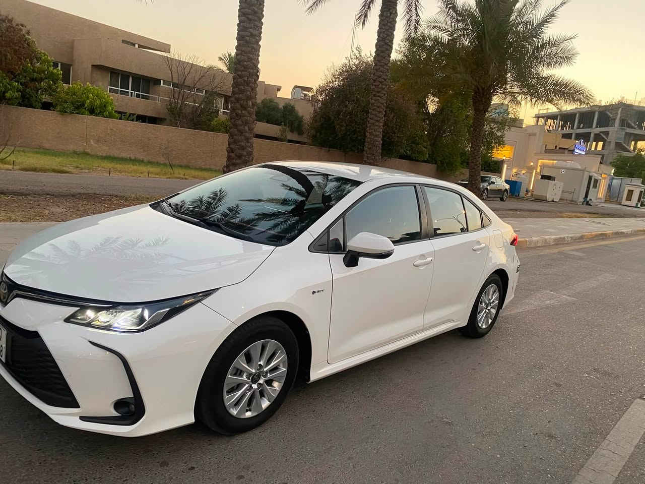 السلام عليكم كورلا هايبرد موديل ٢٤ مكفوله من الصبغ ول بارد ما عدى الدعاميه الخلفيه موضح بل صوره سياره جديده بمعنى الكلمه احلى من الصور مكاني بغداد *********** ❌غير متواجد عل فيس❌
