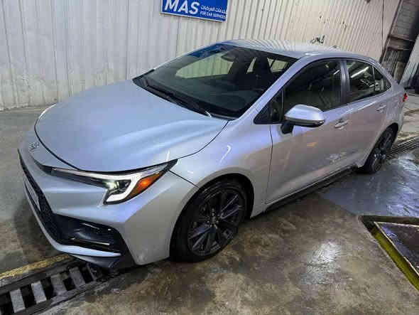 تويوتا كورولا موديل SE 2024 لون سلفر 
زيرو السيارة ماشية 6000 الف فقط 

مواصفات SE
• بصمة تشغيل + بصمة أبواب
• رادارات أمامي جانبي خلفي
• داخل لونيـن
• أوتو هولد
• تحديد مسار + قيادة آلية
• شاشة أيباد دعم كار بلاي
• سايد بريك بصمة
• لد أمامي
• أنضمت قيادة
• تحكمات ستيرن جهتين

ويل كب رياضي 18
مكينه 2000
دوش كير 10 نمـر
ماشية 6000 يعني زيرو — سيارة كلش جديدة

السيارة وارد أمريكا ضررها بارد، قطرة صبغ 
ما بيها، بدون دواخل، شاصي لغد كفالة.

الــســعــر 🟥 :: الـــرد تـلـقـائـي 💎

رقم صـــاحب السيارة: ***********
