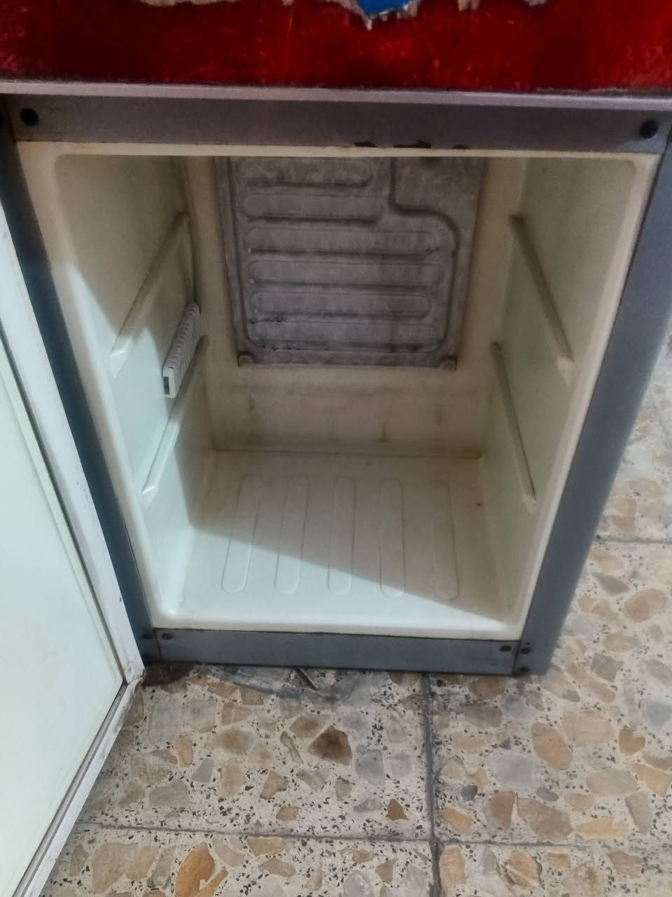 براد الحافظ نظيف سعره 75 ومكاتي الطوبچي


**إذا كنت صاحب هذا الإعلان وتريد حذفه لأي سبب، رجاءا أرسل رسالة إلى الدعم الفني**