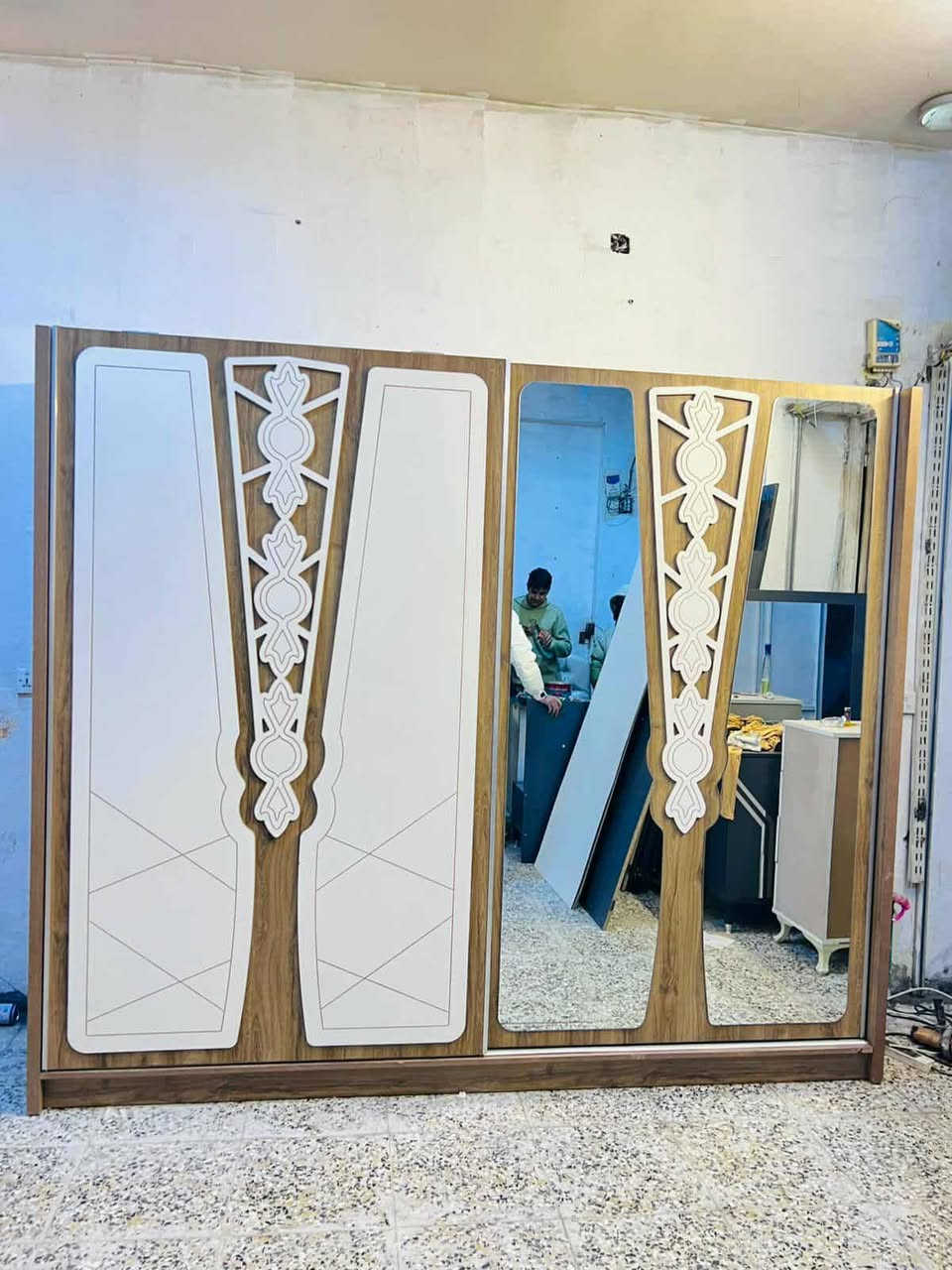 غرفه تركي عنوان بغداد نضافه 100/80توصيل مجاني داخل بغداد.. ومحافضات بكروا  ال شراي يتفضل وتساب ***********
