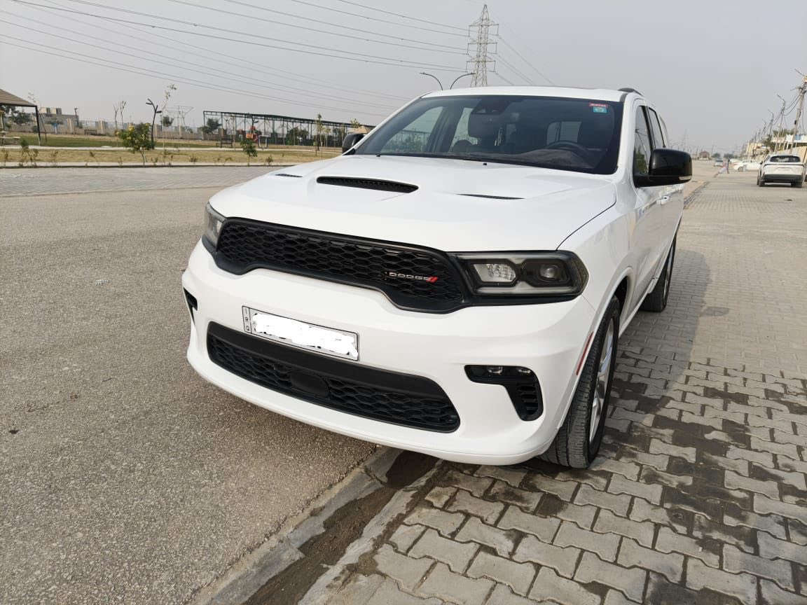 دوج دورنكو 2023 GT بلص فول 
كلين تايتل بدون ضرر رقم بغداد
عدد مسافات 39 الف ميل حقيقي
الإضافات: 👇👇
سلايد روف فتحة
رادار امامي 
تشغيل عن بعد 
رادارات جانبية 
تدفئة ستيرن 
تدفئة كشنات 
تبريد كشنات
7 راكب 
جنطة كهرباء
لدات
لاين زنود بلادي 
حساسات خلفية 
6 سلندر 3600 
صور الحادث مرفقة سي
مكان سيارة النجف 

*********** - ***********
