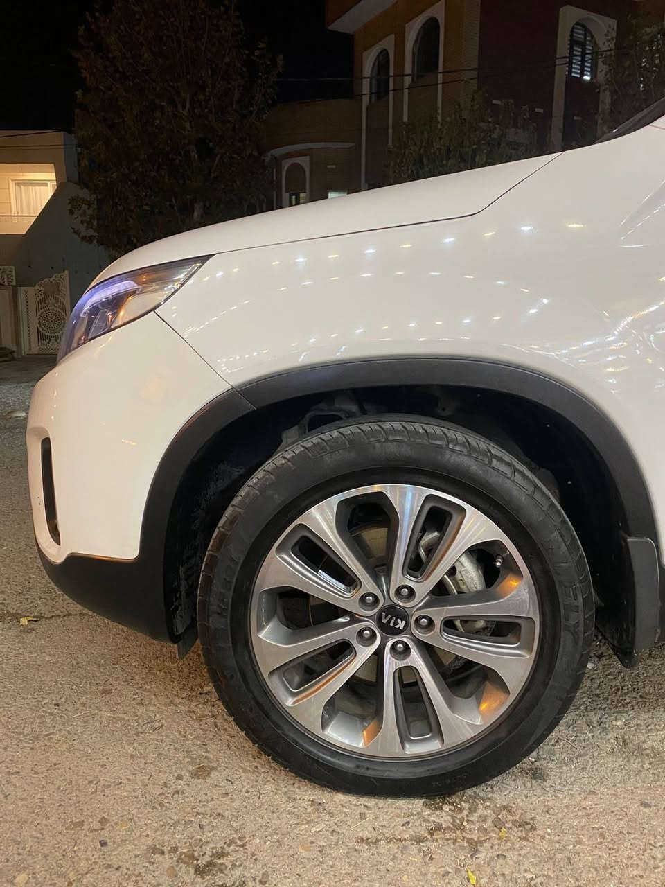 کیا سورینتو
مودیل ٢٠١٥
بدون صبوغ 
سعر ١٦٥
ره قه م موبيل *********** 
سليمانية
