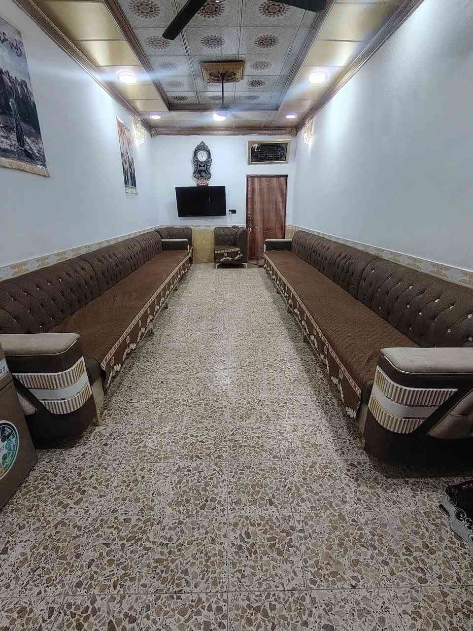 بسم الله الرحمن الرحيم
سلام عليكم تخمين قنفات  عشر قطع للبيع السعر 800وبيهن مجال  العنوان العماره ابو رمانه ***********
