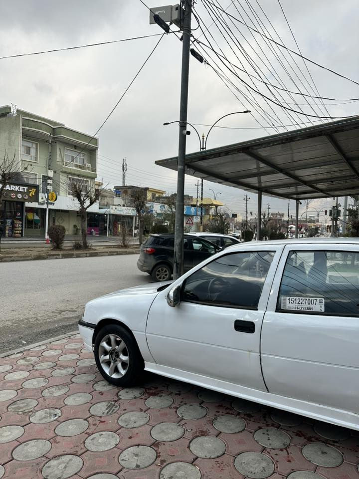 ئۆپڵ
مەکینە ١٨ی مەڕغووب
سووکان پاوەر
کامل کامل مەسرووف کراو
٤ تایەو ویلی لۆک
ویل بیکاشۆ
کارەبای مەزبوت
کیلۆمەتر و دارو بەرد ئیشئەکات
گێڕ و مەکینە بەشەرت
موس و بڕاوە بەشەرت
خایس بەشەرت
دەعم و لێدران و وەرگەڕان بەشەرت
سعری ١٥ گەڵاو مەجال
0750 171 5950

