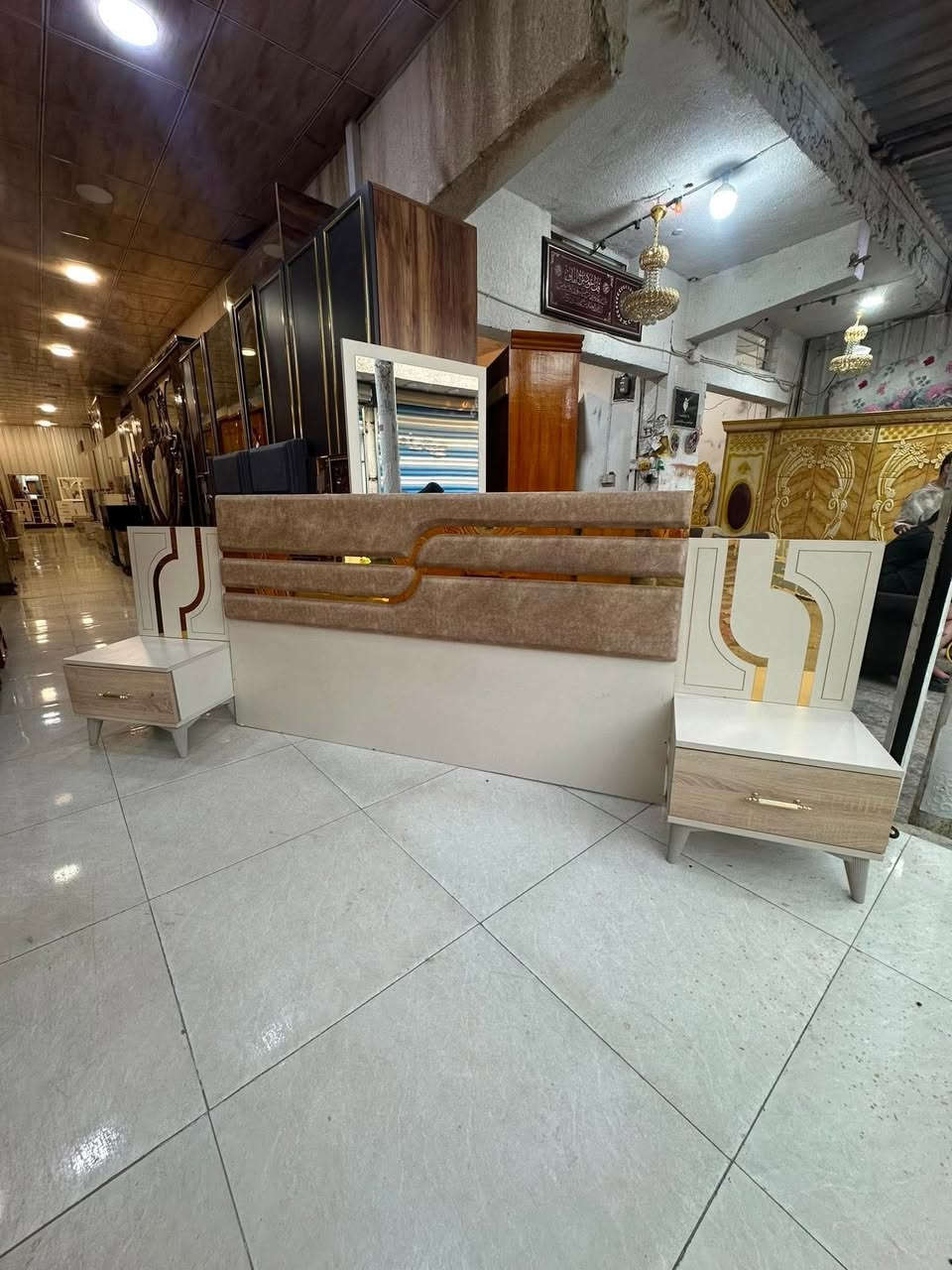 غرفه تركيه للبيع 
عدد القطع 5
نضافة 95 
السعر 500
نقل وشد مجاني داخل بغداد


**إذا كنت صاحب هذا الإعلان وتريد حذفه لأي سبب، رجاءا أرسل رسالة إلى الدعم الفني**