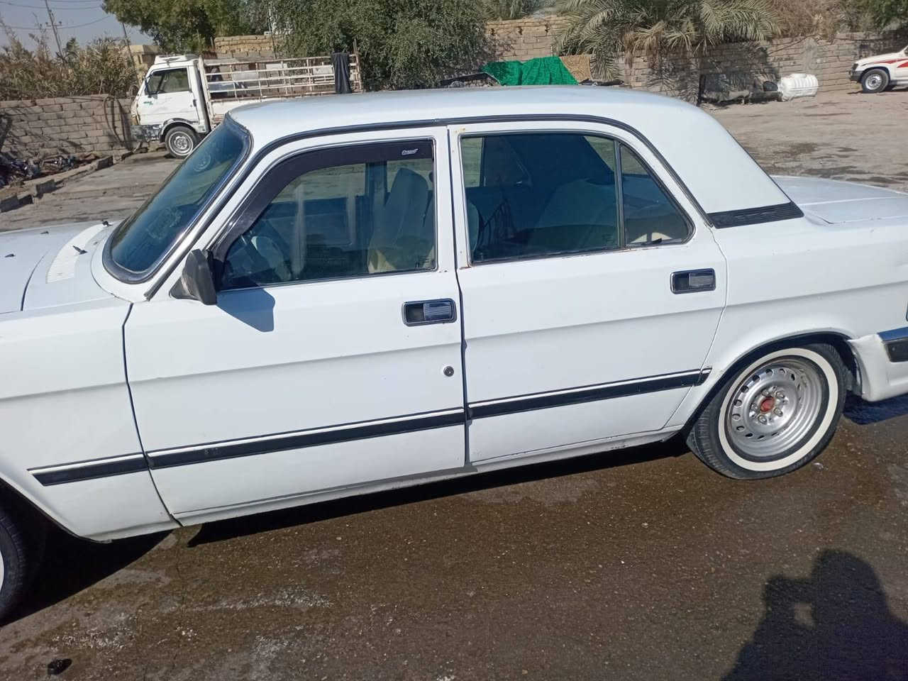 سياره فوالكه للبيع مكفوله مكينه وكير وكسن كفاله وتبريد ثلج كفاله   من صبغ وضربه بيه طخات بسيطه  ***********نتصال فقط سعر خاص ؟.؟
