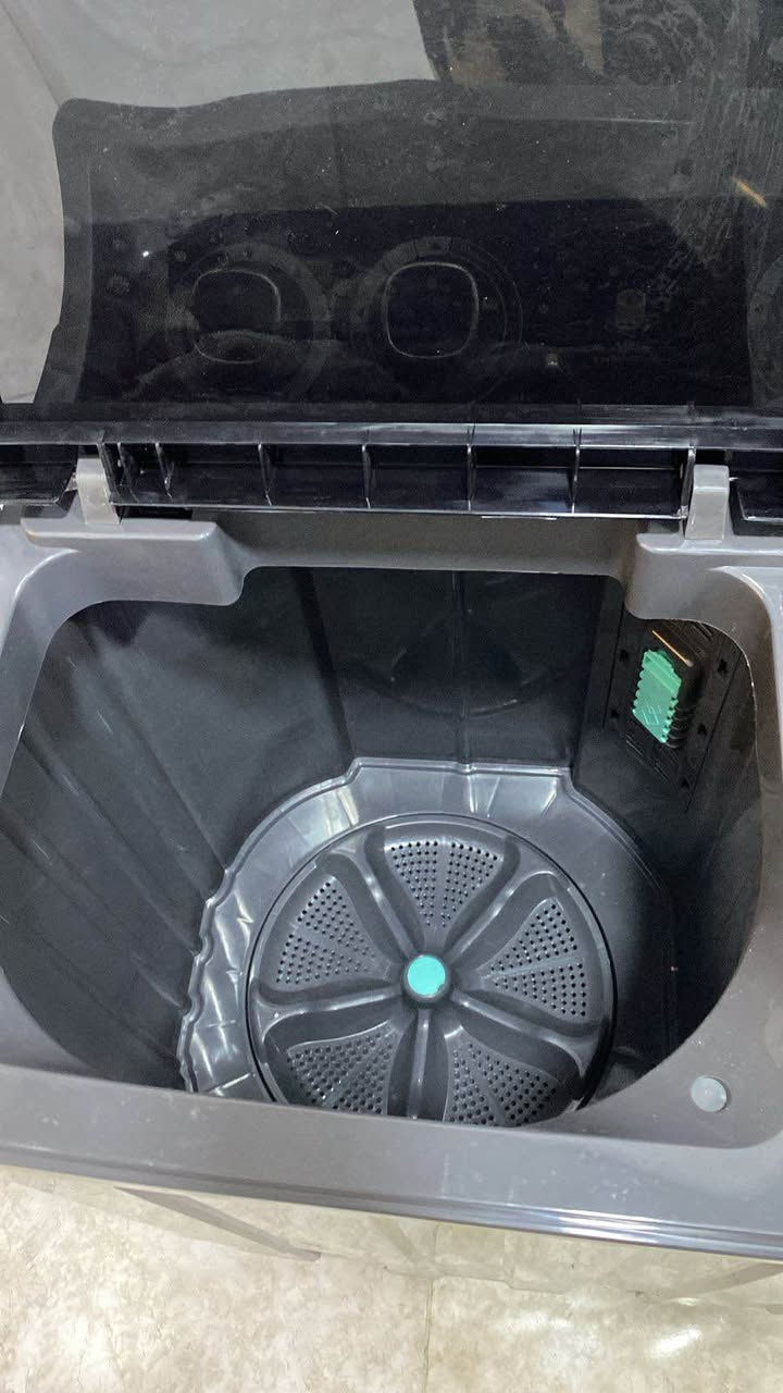 غساله جديده ما مستعمله بعدها بغلاف الشركه سعتها 11كيلو من ماركه كراون الاصليه مع كارت الضمان لون رصاصي نهائياً ما مستعمله كامل ملحقات عنوان الجباسي شارع الوسطي قرب جامع ابو خمسين البصرة, العراق


**إذا كنت صاحب هذا الإعلان وتريد حذفه لأي سبب، رجاءا أرسل رسالة إلى الدعم الفني**