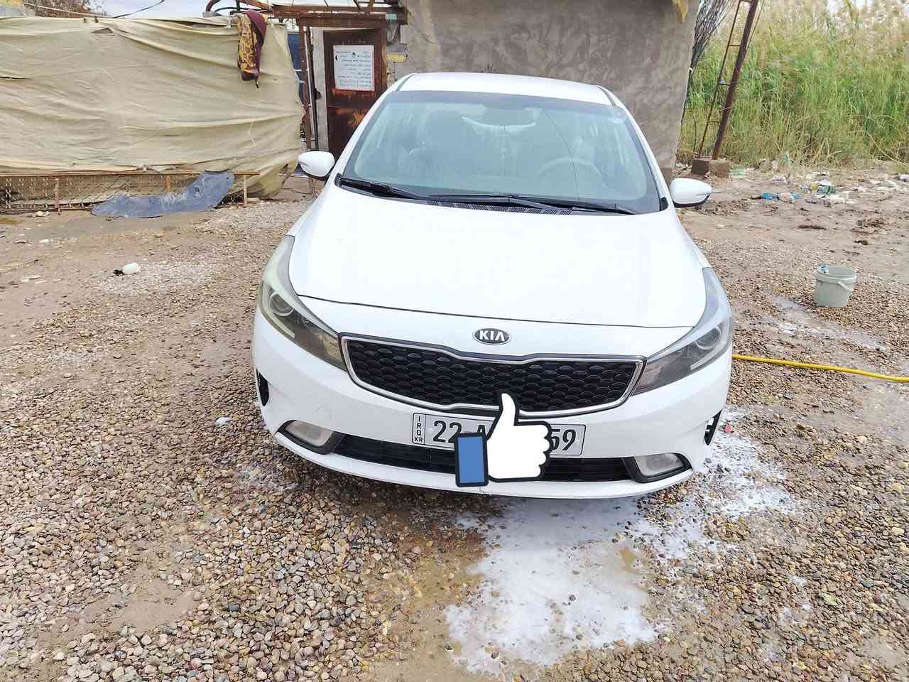 سلام عليكم ورحمة الله وبركاته
للبيع كيه سيراتو
موديل ١٨ 
لون ابيض
داخل لون  اسود
مكينه ١٦٠٠ سسبورت
مكينه وكير مكفولات
رقم أربيل انكليزي
تخم تاير
حداديه امامي خلفي
حساسات  فول معده لفتحه كامره خلفيه
ويل كب سياره جاهزه ترايك ٢٠٠
ربع متخسر عليه
مكاني بابل  ***********
