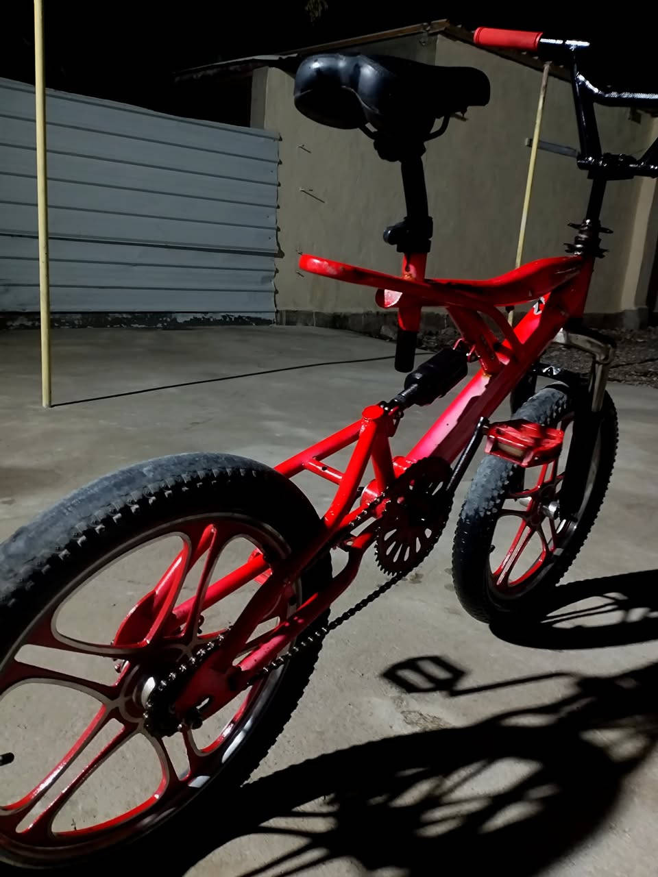 bmx للبيع ب 95 الف. و بي مجال
الدبلات فول
زنجيل جديد
جوابه جديده
بريك منه و بيه 
كبال عينك عجبك اشتري ❤


**إذا كنت صاحب هذا الإعلان وتريد حذفه لأي سبب، رجاءا أرسل رسالة إلى الدعم الفني**